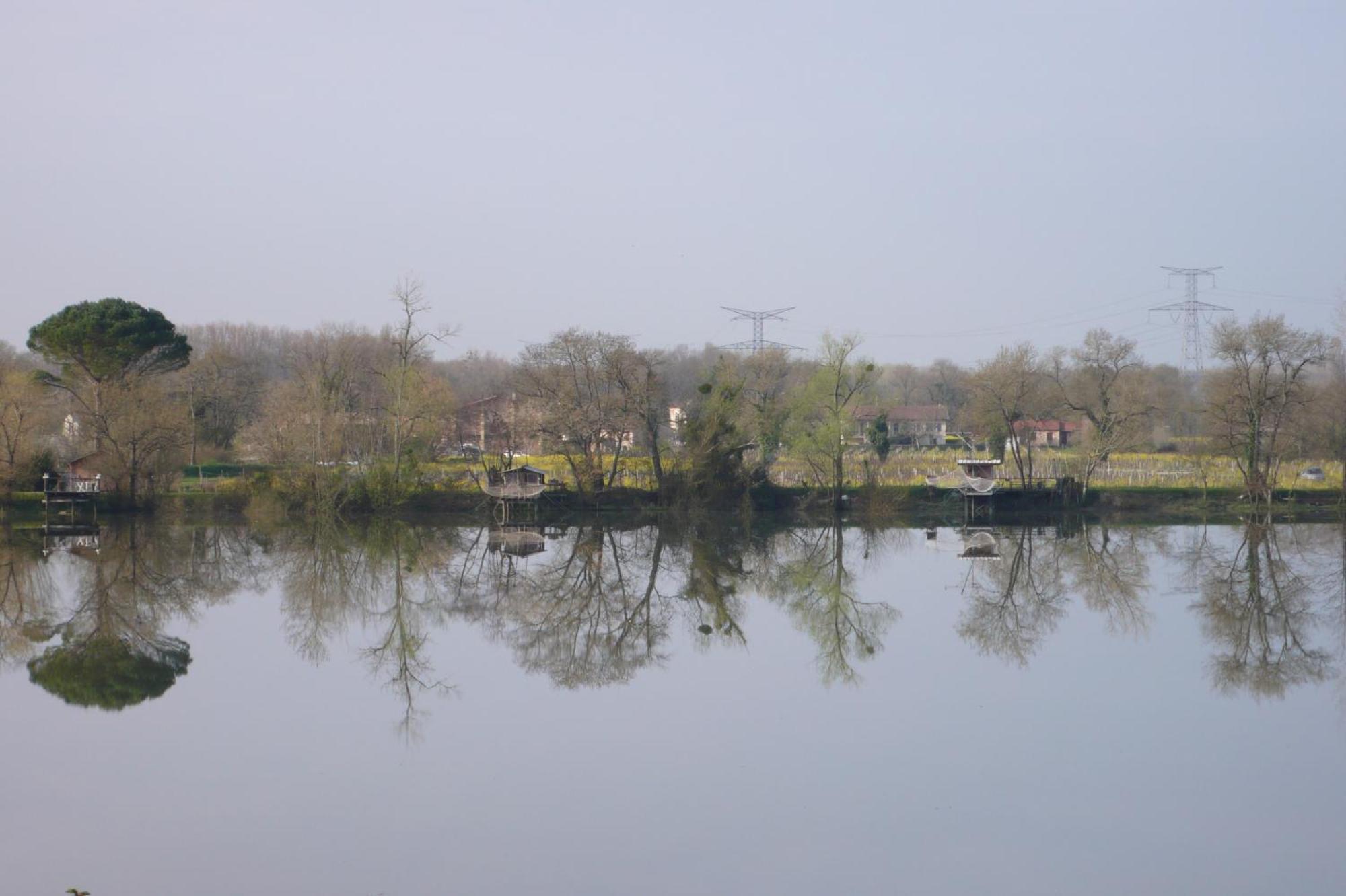 Songes Au Lit Du Fleuve Bed & Breakfast Cambes  Exterior photo
